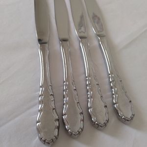 International Stainless Claridge 4 Dinner Knives